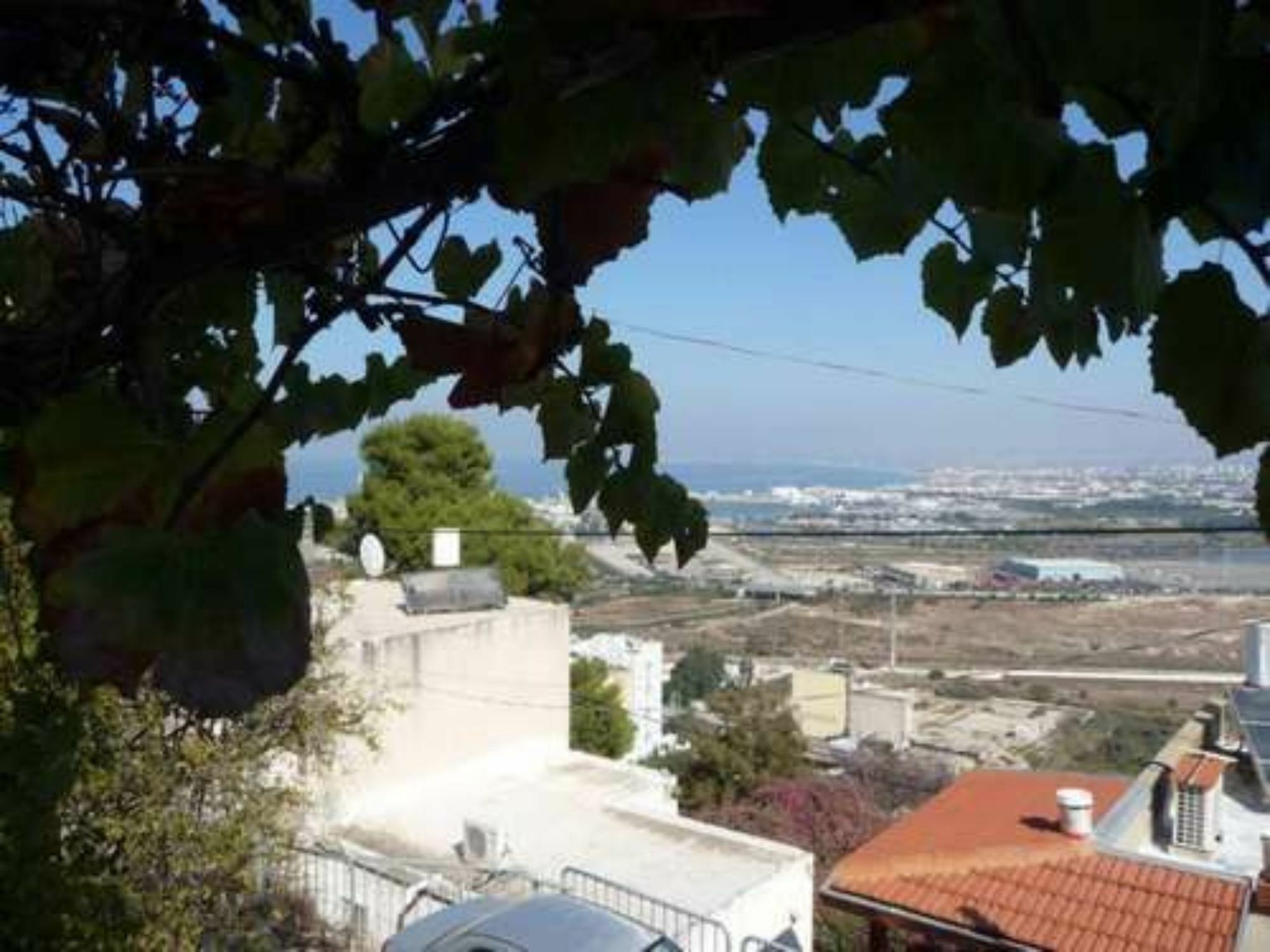 The Artist'S House Overlooking The Bay Of Haifa Esterno foto